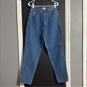 Sostanza Vintage 90s Tapered High Rise Mom Jeans Size: 9/10 Inseam: 29”
